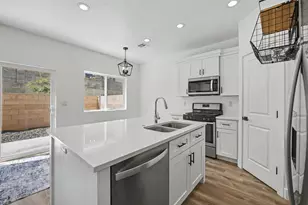 686 N 275 W, La Verkin, UT 84745 - Photo 6