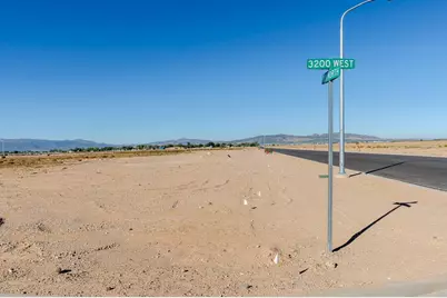 3305 W 800 N, Cedar City, UT 84721 - Photo 4