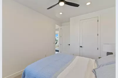 743 W Rust Bluff Dr, Saint George, UT 84790 - Photo 14