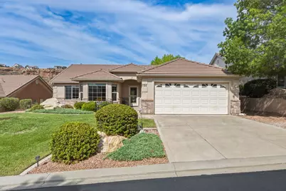 145 N Mall Dr #84, Saint George, UT 84790 - Photo 2