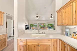 145 N Mall Dr, Saint George, UT 84790 - Photo 12