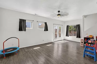 2056 E Middleton Dr #32, Saint George, UT 84770 - Photo 24