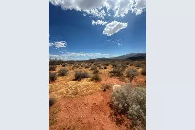 515 W Tearasinab Way, Ivins, UT 84738 - Photo 2
