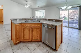 1630 E 2450 S St, Saint George, UT 84790 - Photo 14