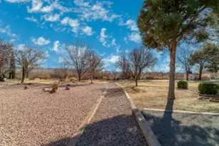 2990 E Riverside Dr, Saint George, UT 84790 - Photo 30