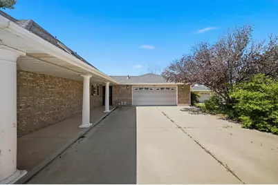 885 N Horsemans Park Dr, Dammeron Valley, UT 84783 - Photo 4