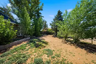 885 N Horsemans Pk Dr, Dammeron Valley, UT 84783 - Photo 58