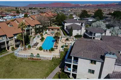 860 S Village Rd #F-7, Saint George, UT 84770 - Photo 16