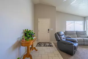 540 E Telegraph St, Washington, UT 84780 - Photo 6