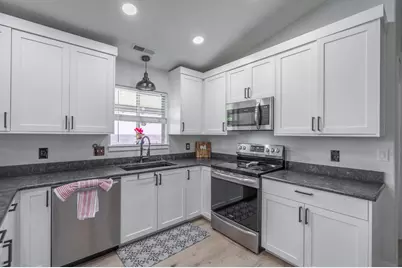 937 W Yucca Ln, Washington, UT 84780 - Photo 52