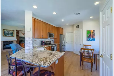 1836 W Ruby River Ln, Saint George, UT 84790 - Photo 14