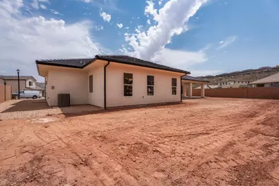 1927 N Rimview Dr, Washington, UT 84780 - Photo 60