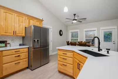 621 N Palm Cir, Washington, UT 84780 - Photo 12