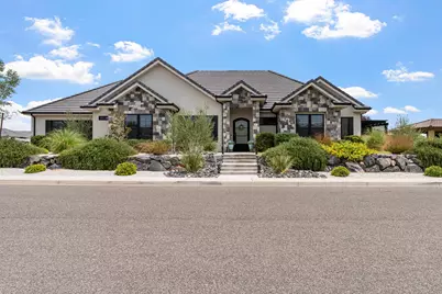 1876 N Mountain View Dr, Washington, UT 84780 - Photo 4