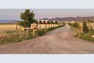 1380 N 2800 E, Enterprise, UT 84725 - Photo 4