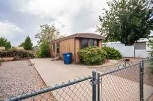 40 E 450 S, Ivins, UT 84738 - Photo 1