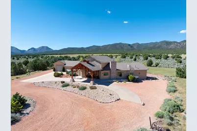 963 E 800 N, New Harmony, UT 84757 - Photo 2