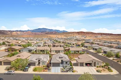 140 W Peridot Dr, Washington, UT 84780 - Photo 8