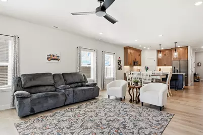 1118 E 4240 N, Enoch, UT 84721 - Photo 8