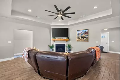 807 W 1500 S, Hurricane, UT 84737 - Photo 12