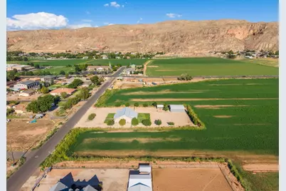 807 W 1500 S, Hurricane, UT 84737 - Photo 82