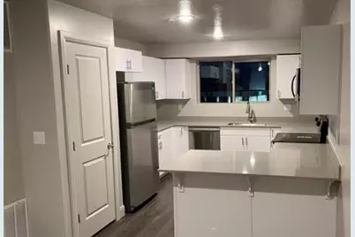 128 Lone Rock Dr #202, Hurricane, UT 84737 - Photo 6