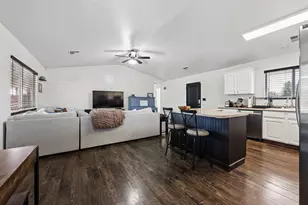 2218 Arrowhead Trail, Santa Clara, UT 84765 - Photo 8