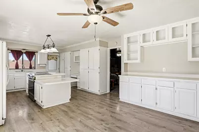 2135 N Wedgewood Ln, Cedar City, UT 84721 - Photo 8