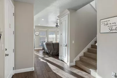 1149 N Verde St, Washington, UT 84780 - Photo 8