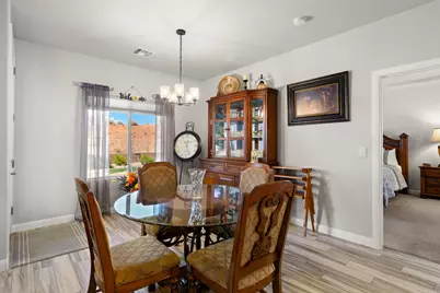 879 N Sandy Talus Dr, Washington, UT 84780 - Photo 10