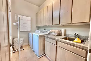 8 Basalt Cir, Santa Clara, UT 84765 - Photo 42