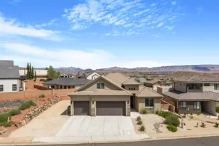 1930 North Creekside Court, Washington, UT 84780 - Photo 2