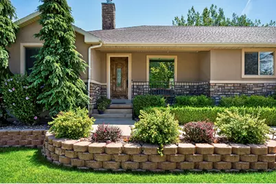 227 E 100 S, Paragonah, UT 84760 - Photo 4