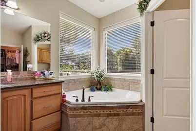227 E 100 S, Paragonah, UT 84760 - Photo 26