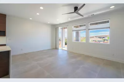 1031 W Jonathon Dr, Washington, UT 84780 - Photo 16