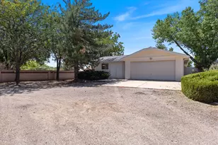 8191 Sapphire Dr, Saint George, UT 84770 - Photo 8