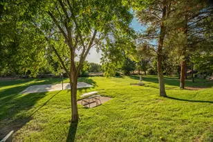 351 S Valley View Dr, Saint George, UT 84770 - Photo 4