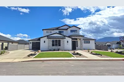 1030 N Reese St, Cedar City, UT 84721 - Photo 2