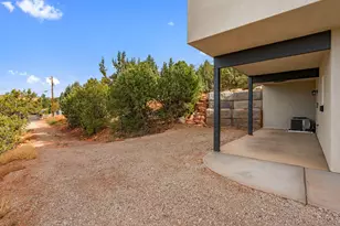 442 E Pine View Dr, Central, UT 84722 - Photo 42