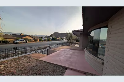 1264 W Bloomington Dr N, Saint George, UT 84790 - Photo 4