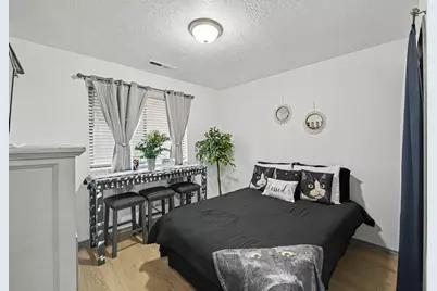 1075 N 1400 St W #6, Saint George, UT 84770 - Photo 16