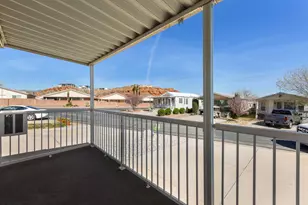 1150 W Red Hills Pkwy, Washington, UT 84780 - Photo 2