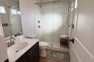 1442 W Diamond Valley Dr, Saint George, UT 84770 - Photo 18