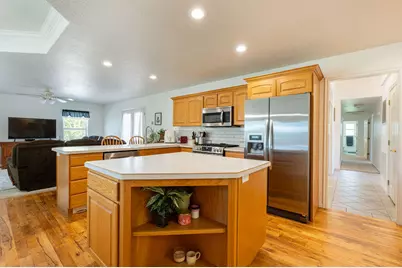 628 S 700 W, Hurricane, UT 84737 - Photo 32