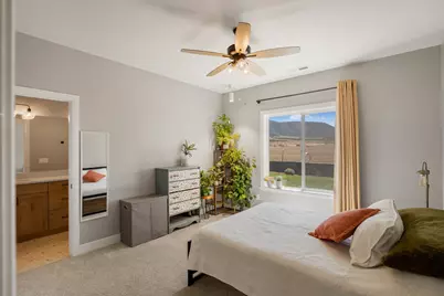 1318 E Southern Homestead Blvd, Enoch, UT 84721 - Photo 10
