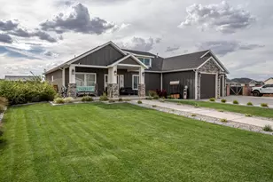 4619 N 2525 W, Cedar City, UT 84721 - Photo 2