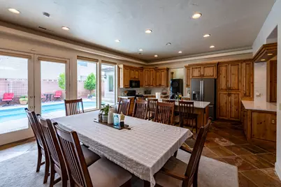 1749 S 1480 East Cir, Saint George, UT 84790 - Photo 10