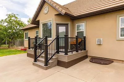 8040 N Onyx Ct, Saint George, UT 84770 - Photo 38