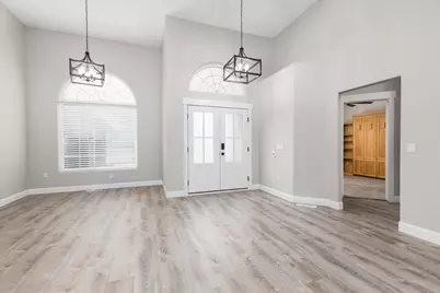 8040 N Onyx Ct, Saint George, UT 84770 - Photo 6