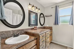 172 E 100 S, Ivins, UT 84738 - Photo 16